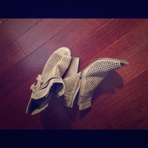 Vince Camuto Peep Toe Booties